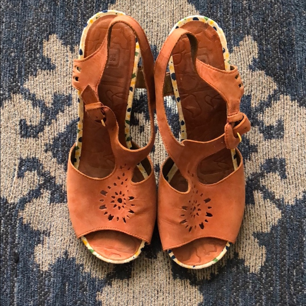 Anthropologie block heel w/laser cut design